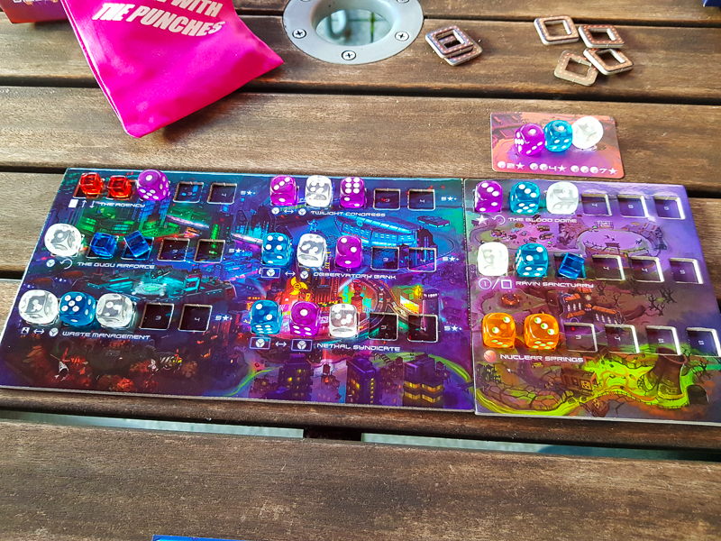 [Dicetopia - Roll with the Punches]