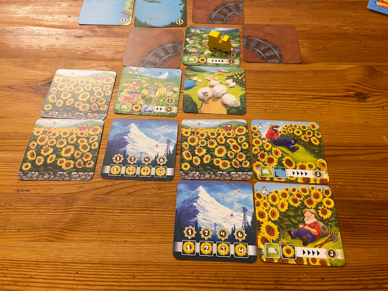 [Sunflower - The Card Game]